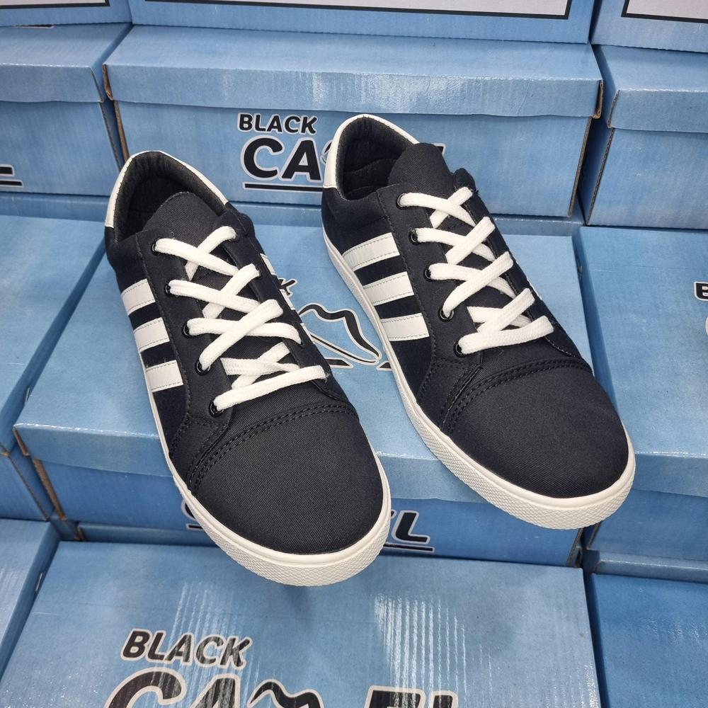 UrbanFlex™ Black Sneakers – Limited Edition